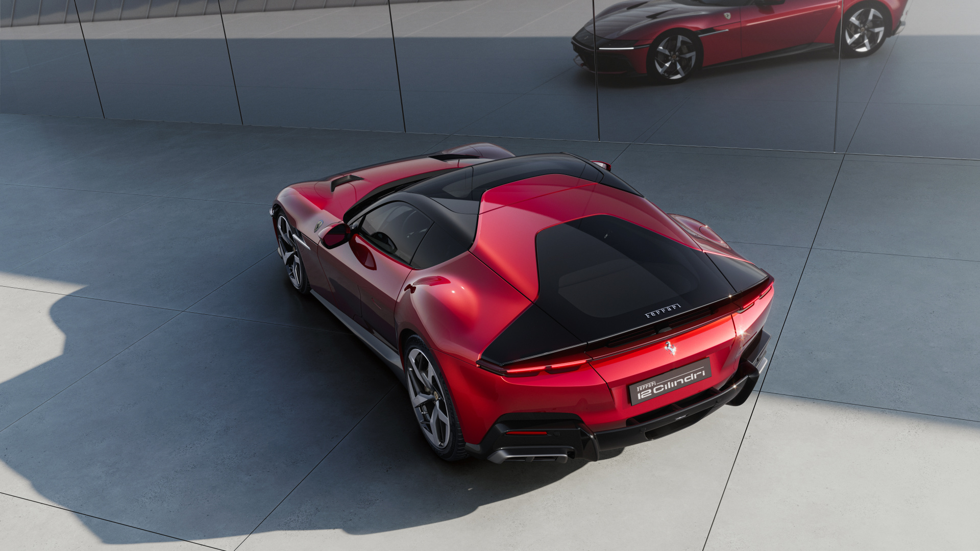 SMALL_New_Ferrari_V12_ext_07_Design_red_media_111b1b3a-d94a-416d-84e8-9140b39f1271